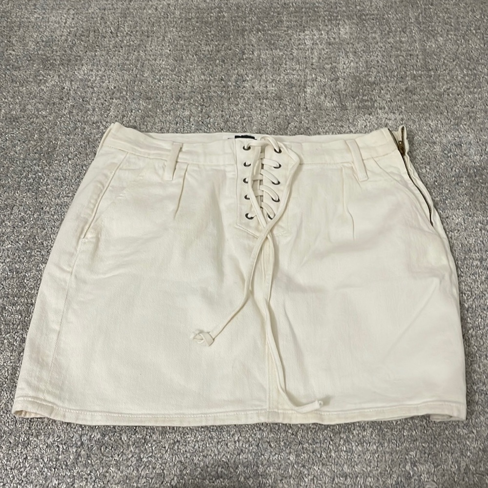 Frame white denim skirt